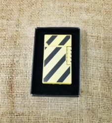 Hunter Model Yandan Çarklı Gazlı Full Metal Çakmak - Gold Şerit