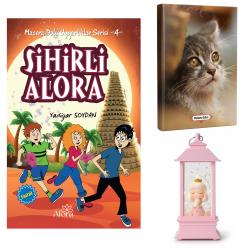 Sihirli Alora - Minik Kedi Planlama Defteri ve Kedili Prenses Fener Tipi Işıklı Kar Küresi