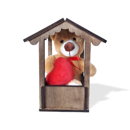 Ayıcıklı Ahşap Ev - Halkkitabevi