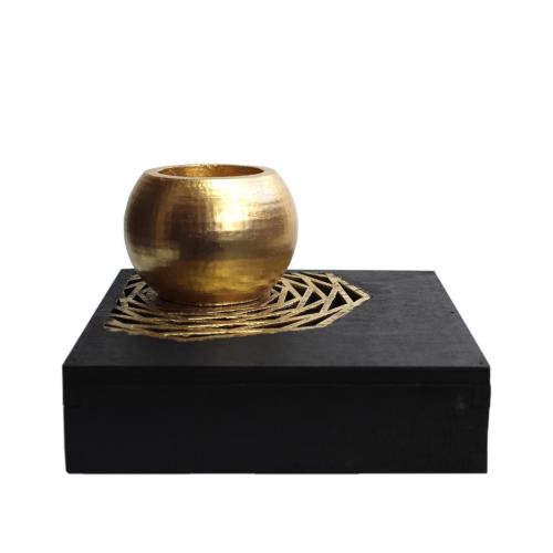 Class Concrete 3-Ahşap Ayak Küre Beton Saksı - Halkkitabevi