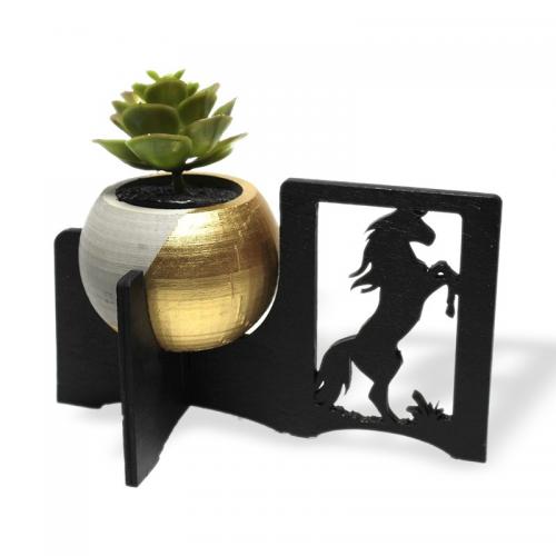 Ahşap At Figürlü Küre Beton Saksı - Halkkitabevi