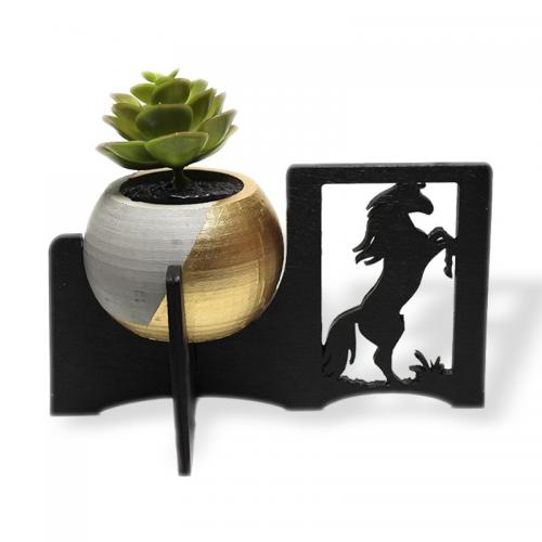 Ahşap At Figürlü Küre Beton Saksı - Halkkitabevi