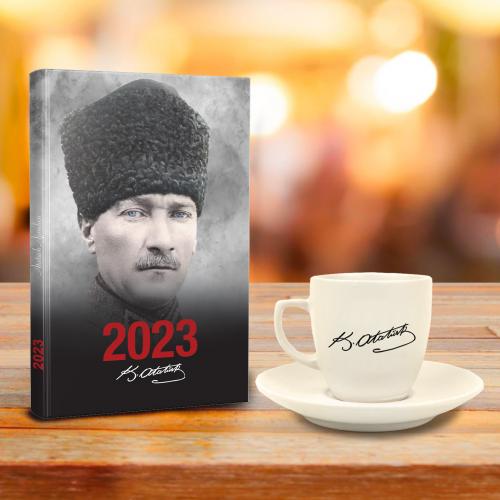 Atatürk Hediye Seti - Tekli Atatürk İmza Fincan - Komutan - Halkkitabe