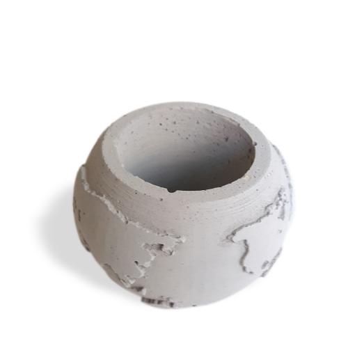 Dünya Desenli Beton Saksı Küçük Boy - Halkkitabevi